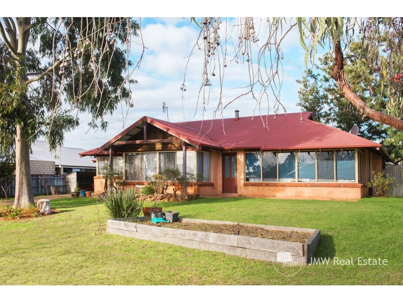 6 Rivendell Court, Dunsborough WA 6281