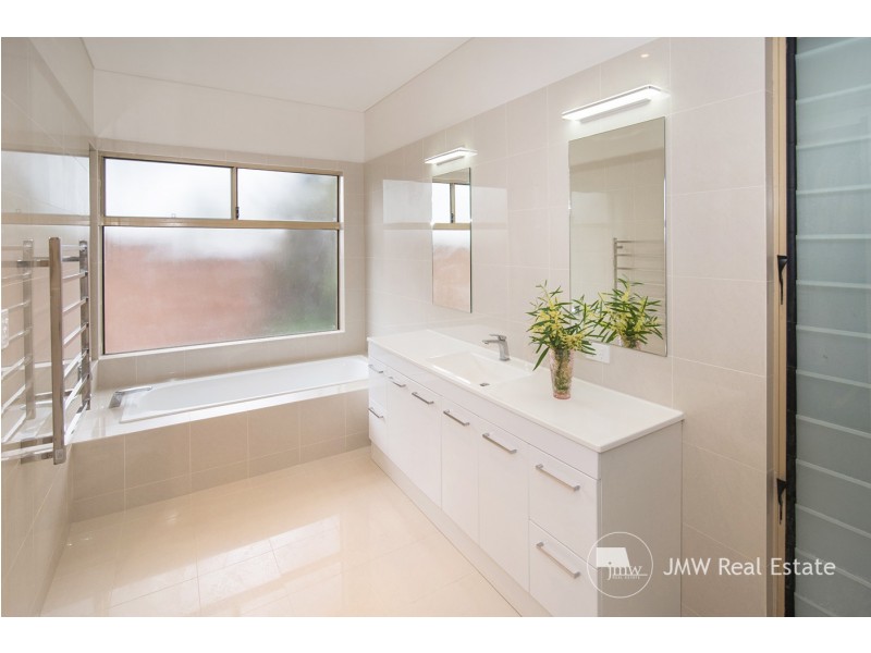 7B Gibney Street, Dunsborough WA 6281