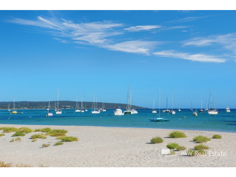 156 Dunsborough Lakes Drive, Dunsborough WA 6281