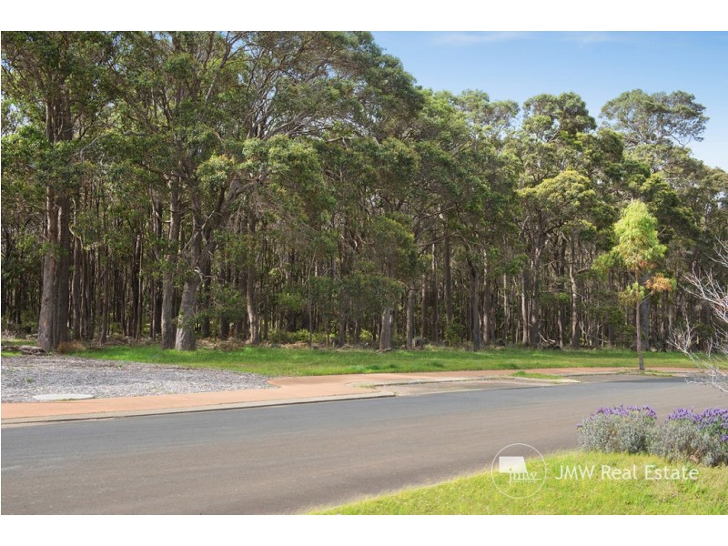 98 Brookfield Avenue, Margaret River WA 6285