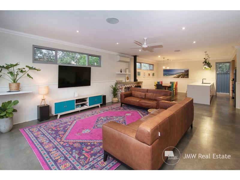 15 Beach Road, Dunsborough WA 6281