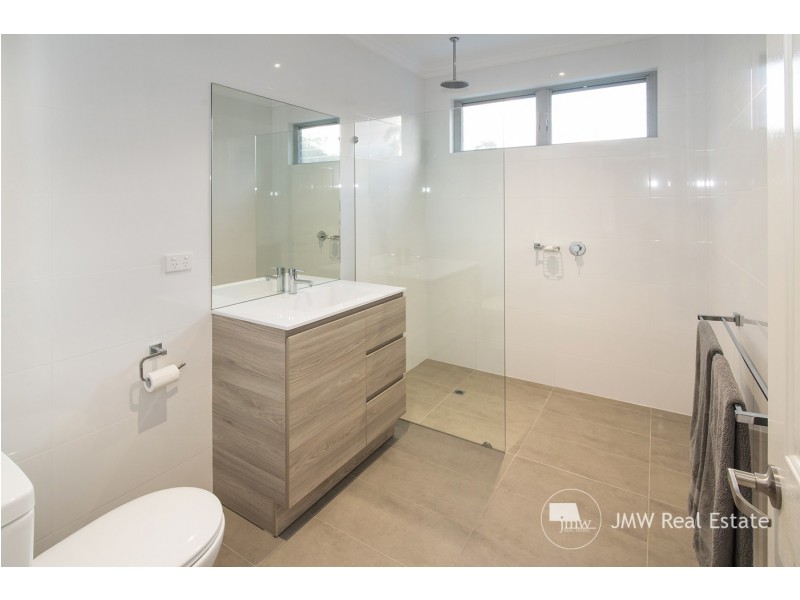 15 Beach Road, Dunsborough WA 6281