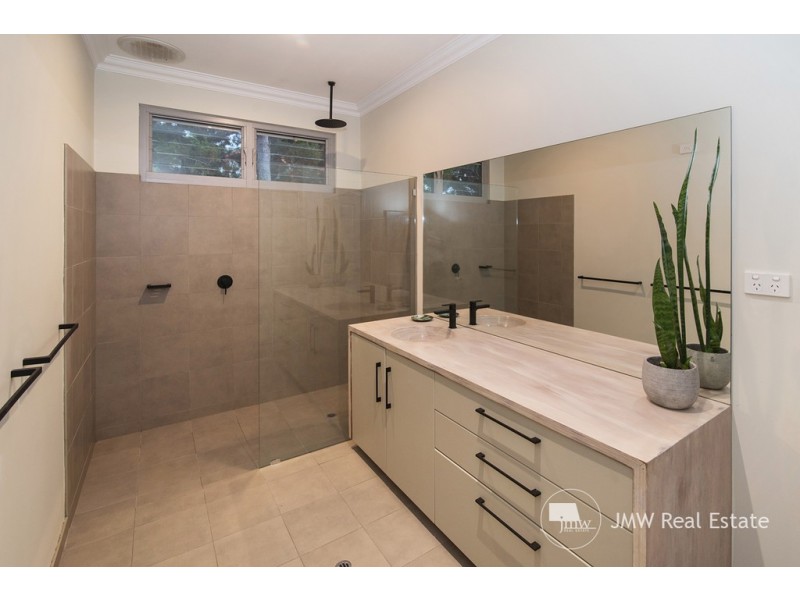 15 Beach Road, Dunsborough WA 6281