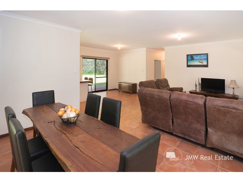 9 Backwater Retreat, Quindalup WA 6281