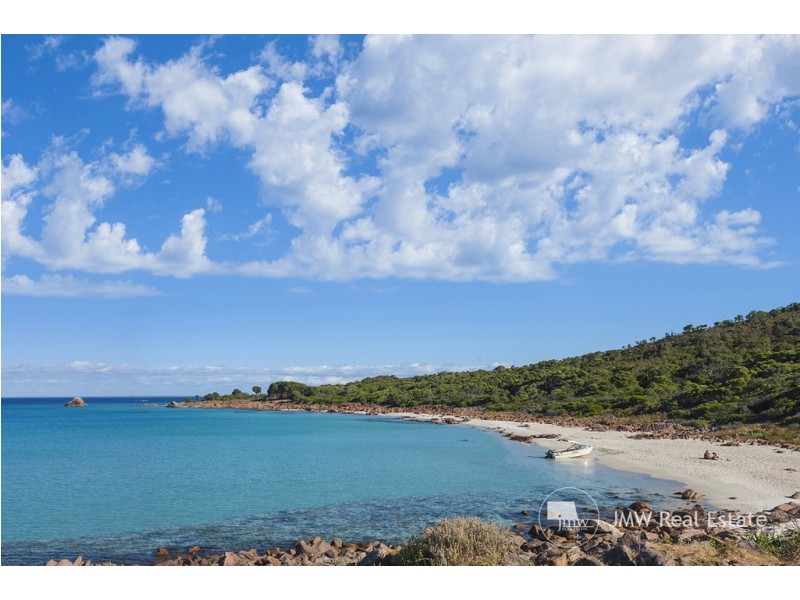 9 Backwater Retreat, Quindalup WA 6281