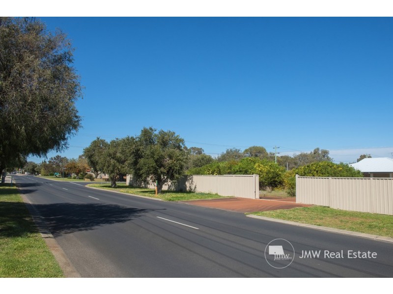 18 Brown Street, Busselton WA 6280