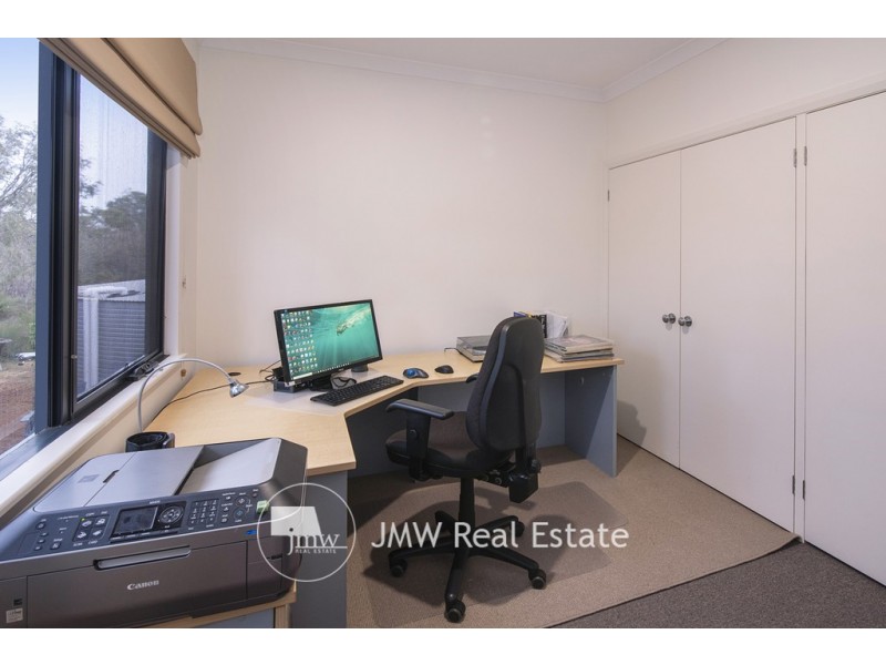 121 Lagoon Drive, Yallingup WA 6282