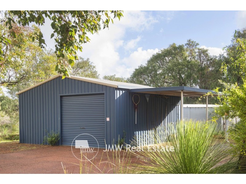 121 Lagoon Drive, Yallingup WA 6282