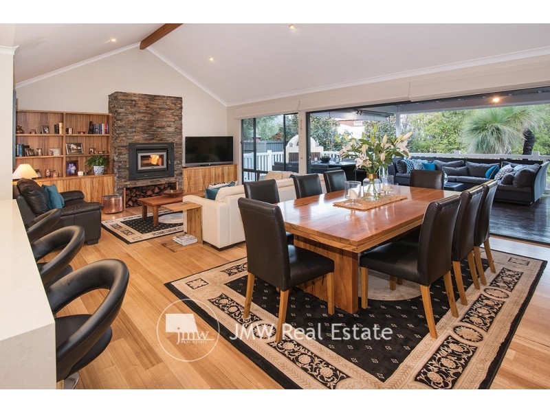 4 Toddy Place, Dunsborough WA 6281