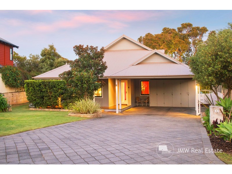 4 Toddy Place, Dunsborough WA 6281