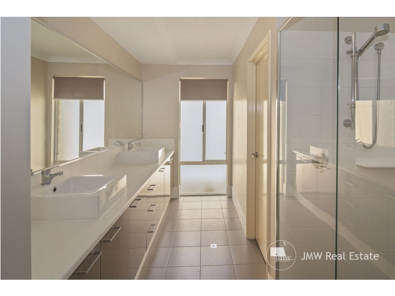 39 Monclair Circuit, Dunsborough WA 6281