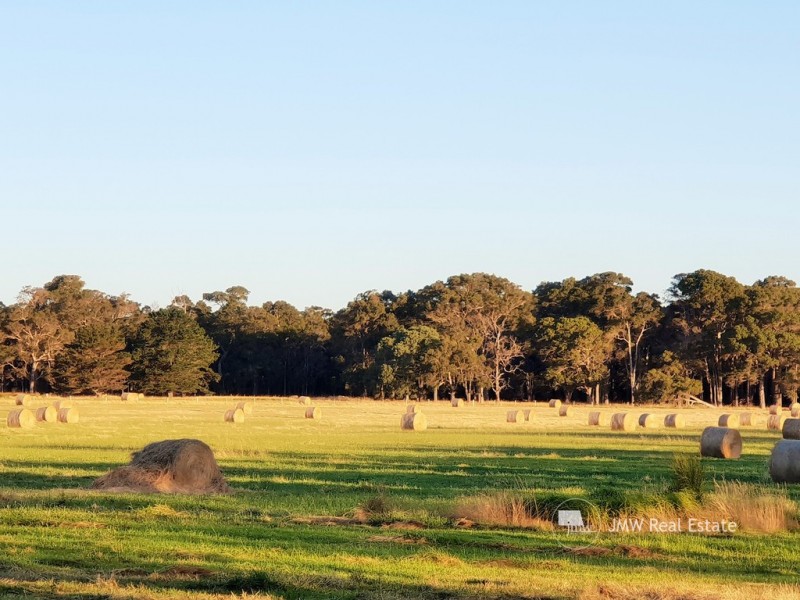 103 Ellen Brook Road, Cowaramup WA 6284