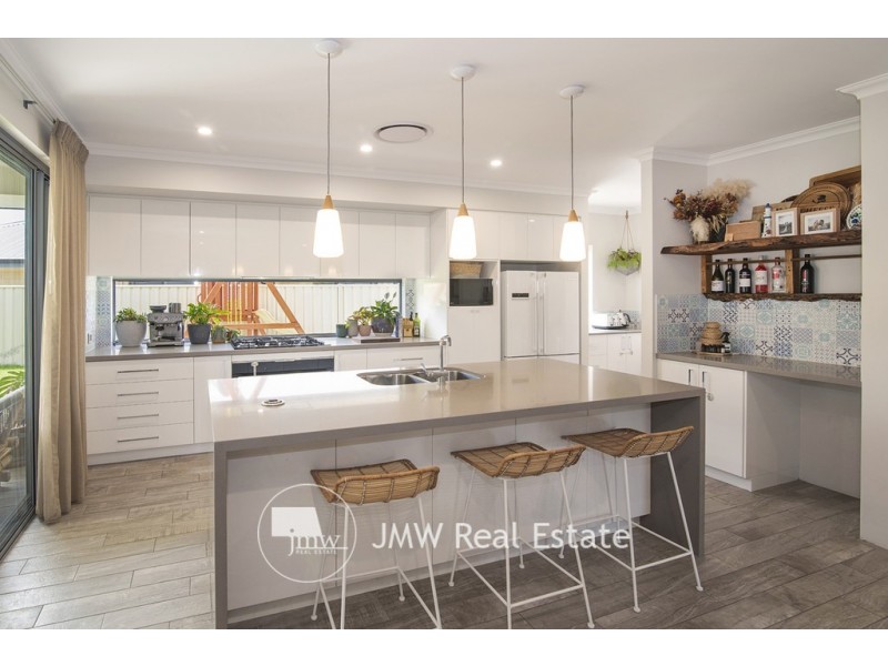 1 Waterville Road, Dunsborough WA 6281