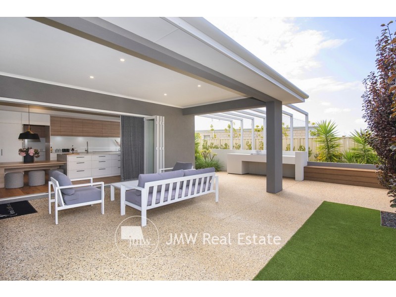 30 Waterville Road, Dunsborough WA 6281