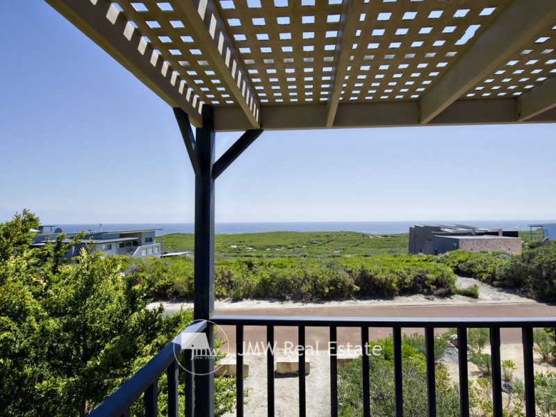 1/60 Marmaduke Point Drive, Gnarabup WA 6285