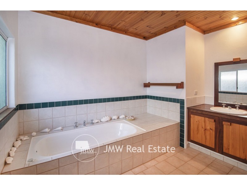 58 Marmaduke Point Drive, Gnarabup WA 6285