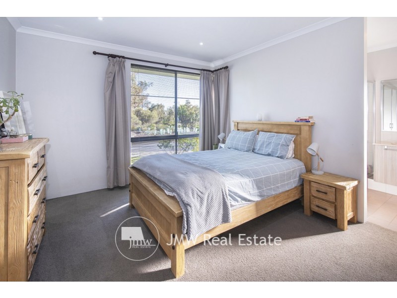 27 Wentworth Loop, Dunsborough WA 6281