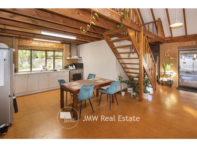 18 Hakea Way, Dunsborough WA 6281