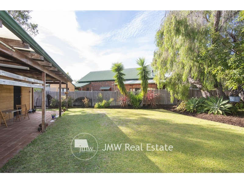 18 Hakea Way, Dunsborough WA 6281