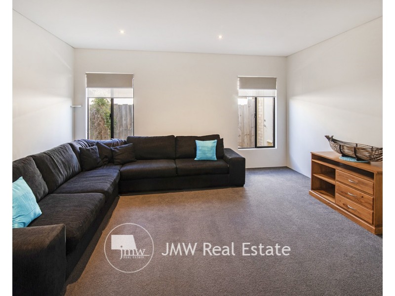 16 Oakmont Crescent, Dunsborough WA 6281