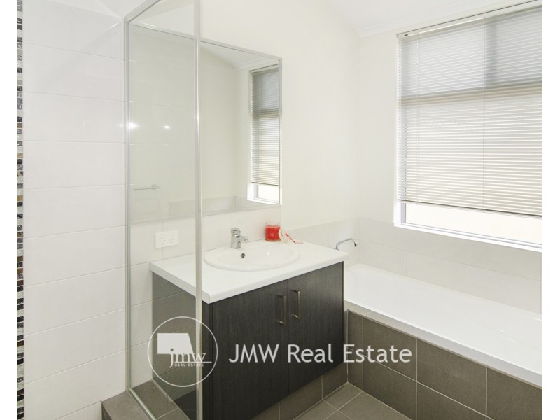 5 Pinehurst Crescent, Dunsborough WA 6281