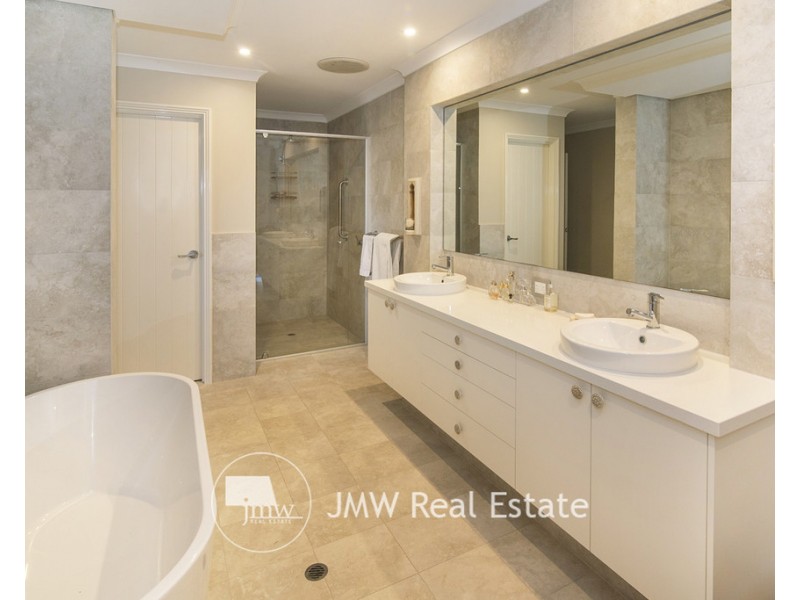 50 Cherry Hills Circle, Dunsborough WA 6281