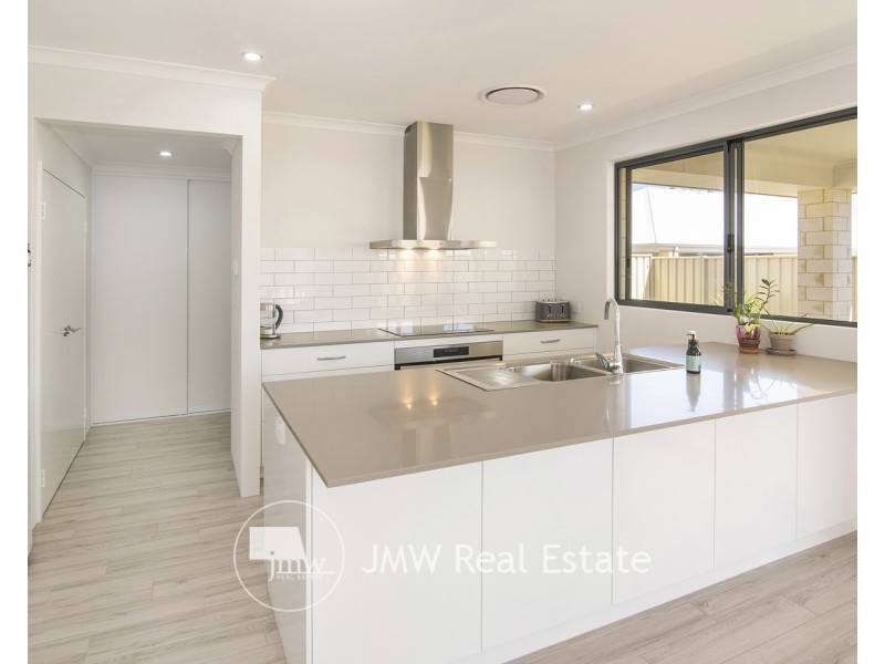 5 Medinah Street, Dunsborough WA 6281