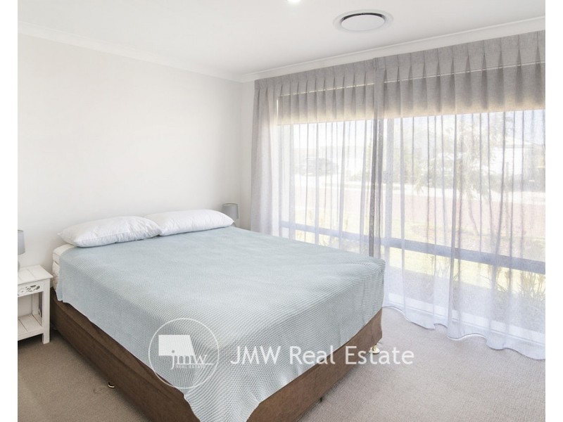 5 Medinah Street, Dunsborough WA 6281