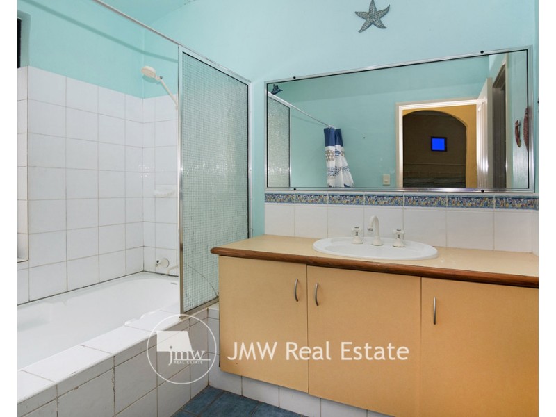 8 Ashbrook Green, Dunsborough WA 6281