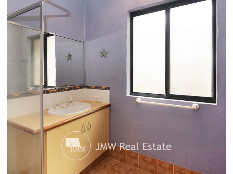 8 Ashbrook Green, Dunsborough WA 6281