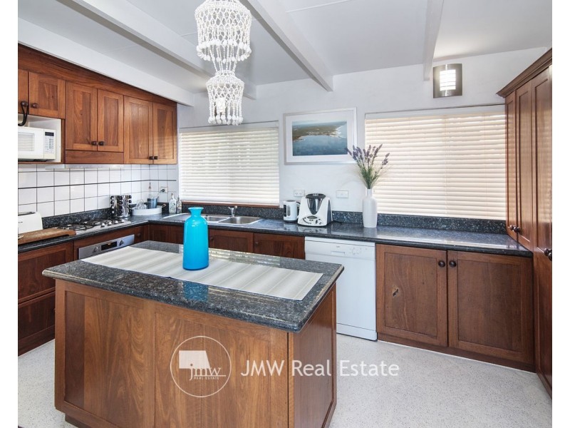 15 Walton Way, Gracetown WA 6284