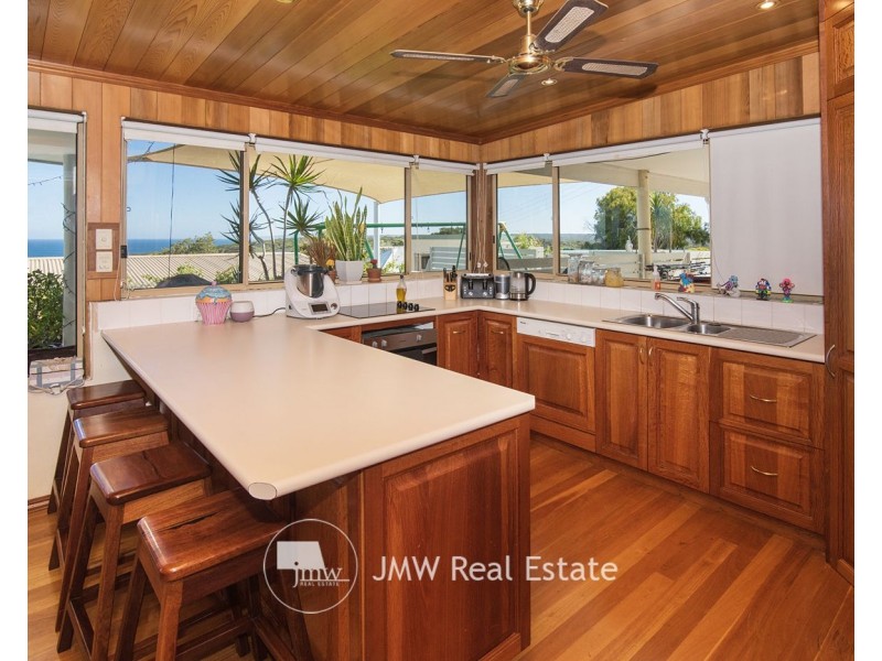 15 Walton Way, Gracetown WA 6284