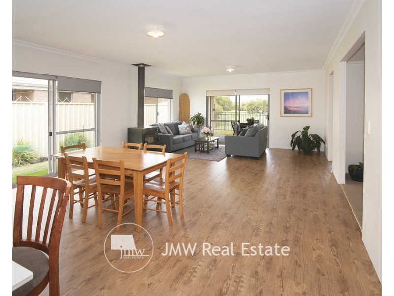 18 Spyglass Cove, Dunsborough WA 6281