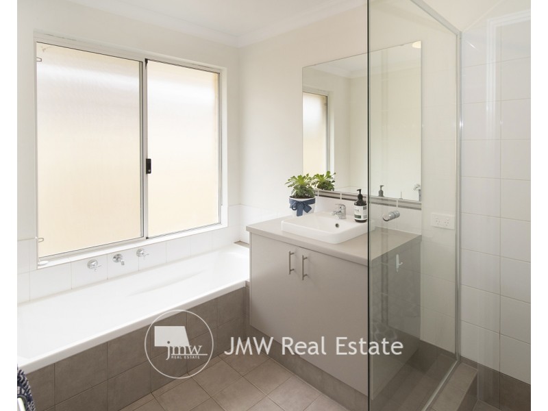 18 Spyglass Cove, Dunsborough WA 6281