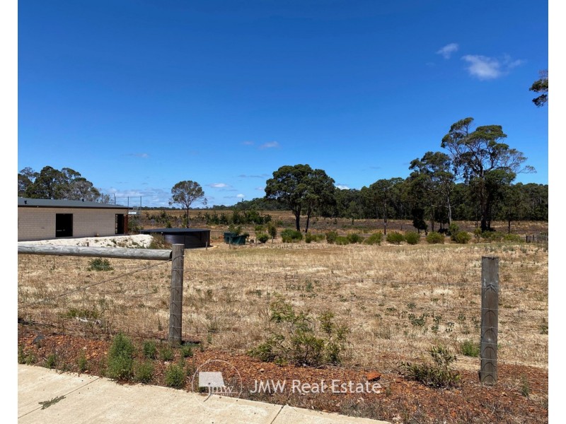 4 Flitch Road, Karridale WA 6288
