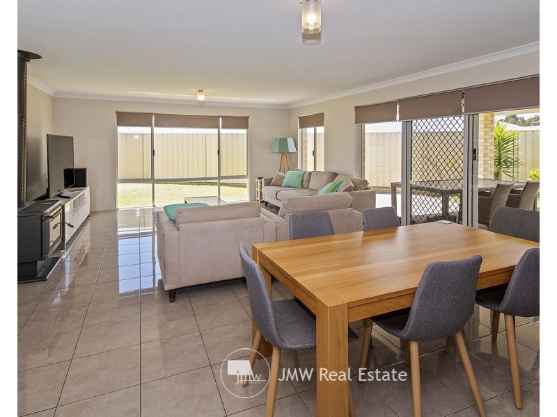 39 Monclair Circuit, Dunsborough WA 6281