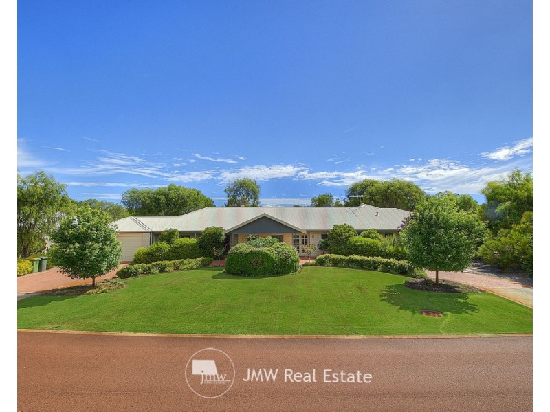 6 Angus Close, Bovell WA 6280