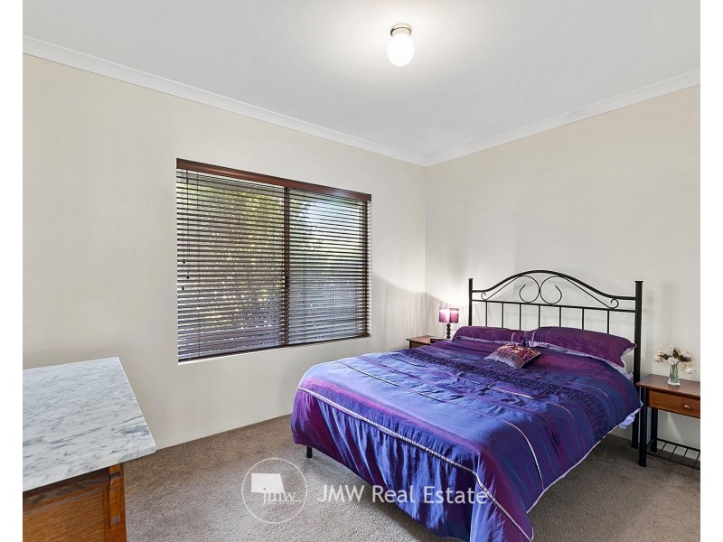 6 Angus Close, Bovell WA 6280