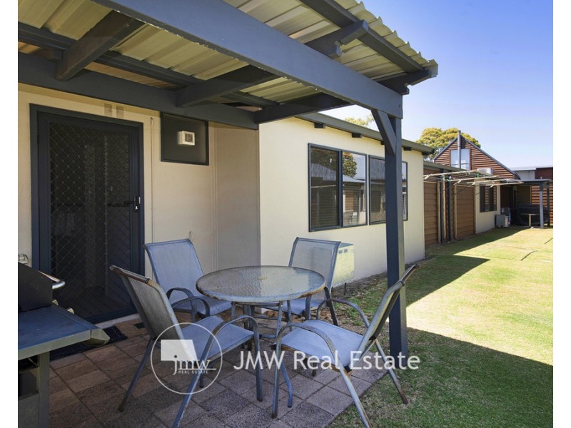 4/12 Dunn Bay Road, Dunsborough WA 6281