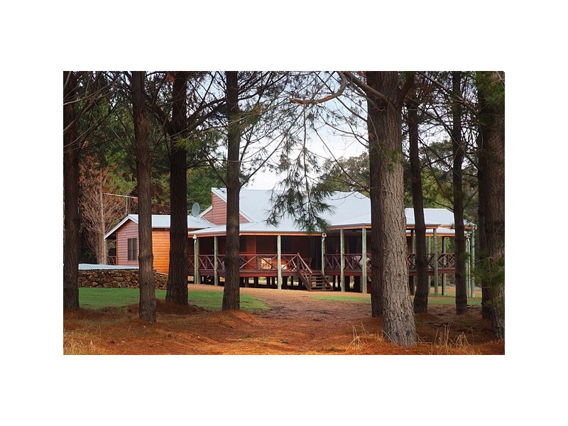 5021 Caves Road, Cowaramup WA 6284