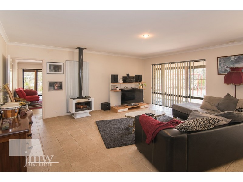 9 Seahawk Rest, Gracetown WA 6284