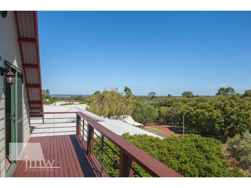 4 Norfolk Street, Dunsborough WA 6281