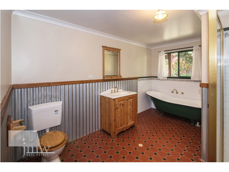 4 Norfolk Street, Dunsborough WA 6281