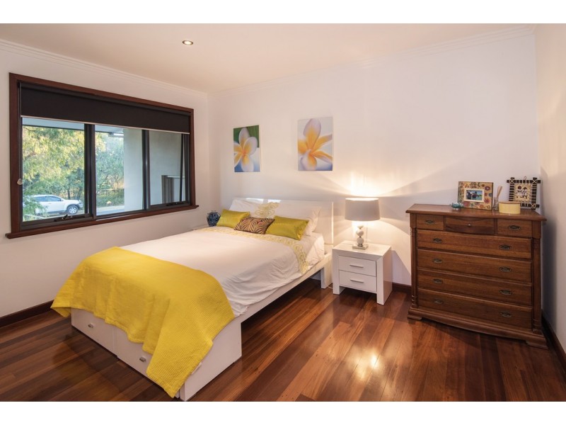 31 Campion Way, Quindalup WA 6281