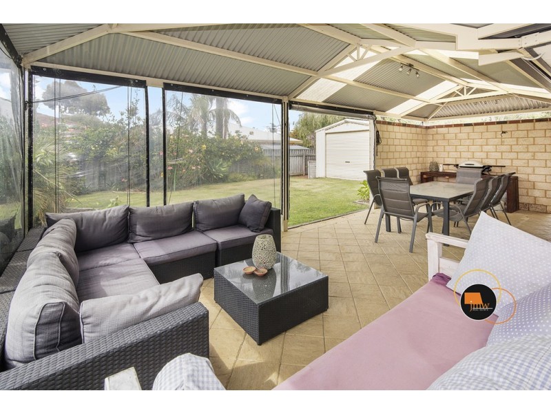 6 Amberley Loop, Dunsborough WA 6281