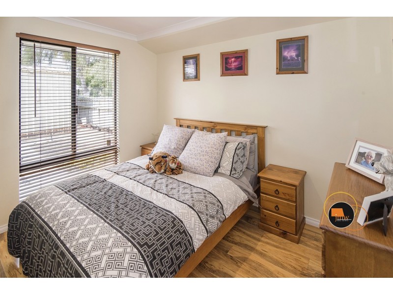 6 Amberley Loop, Dunsborough WA 6281