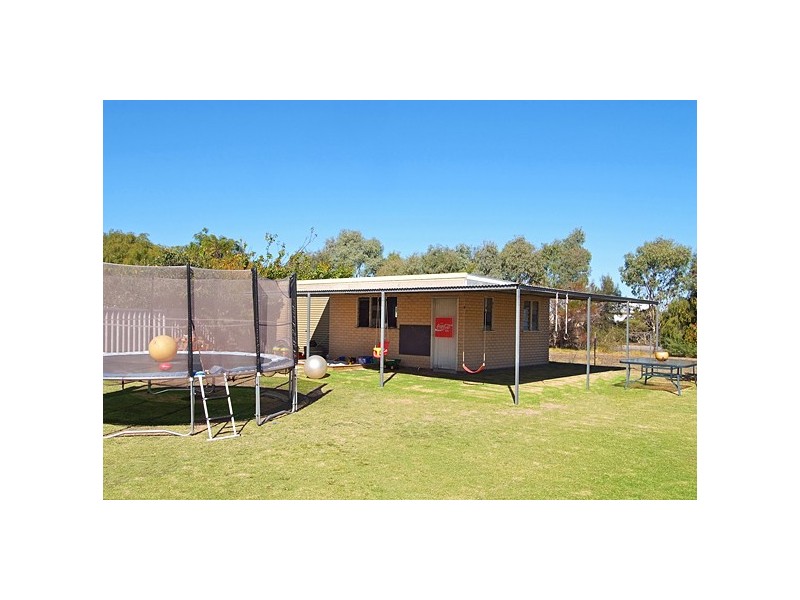 4 Marshall Street, Dunsborough WA 6281