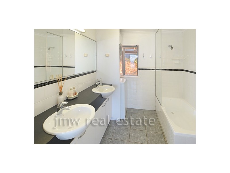 24 Georgette Road, Gracetown WA 6284