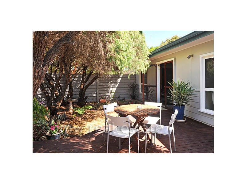 19 Bayview Drive, Gracetown WA 6284