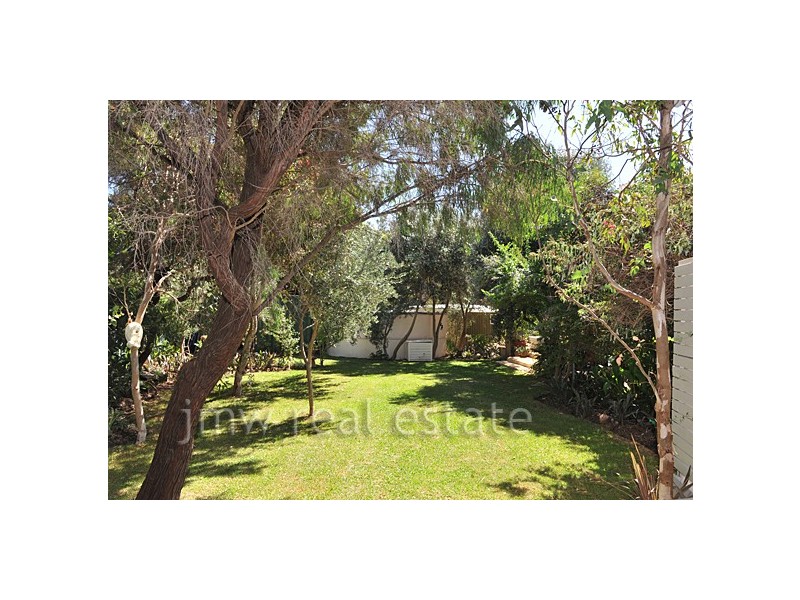 19 Bayview Drive, Gracetown WA 6284